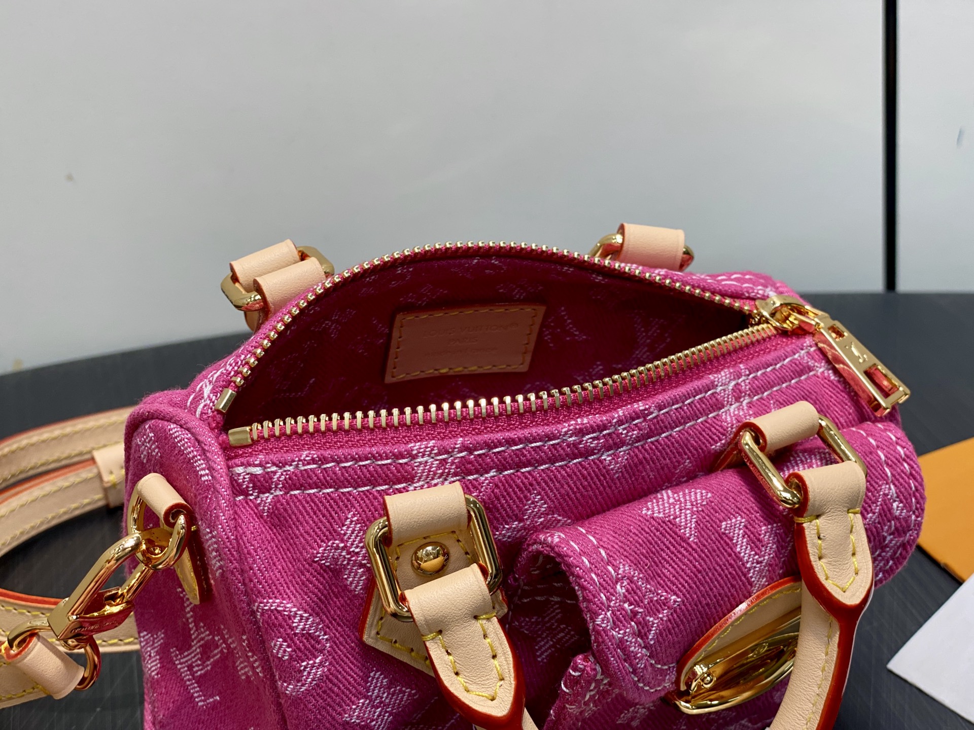 [Louis Vuitton] LV 루이비통 모노그램 데님 나노 스피디 (로즈 핑크) 가방