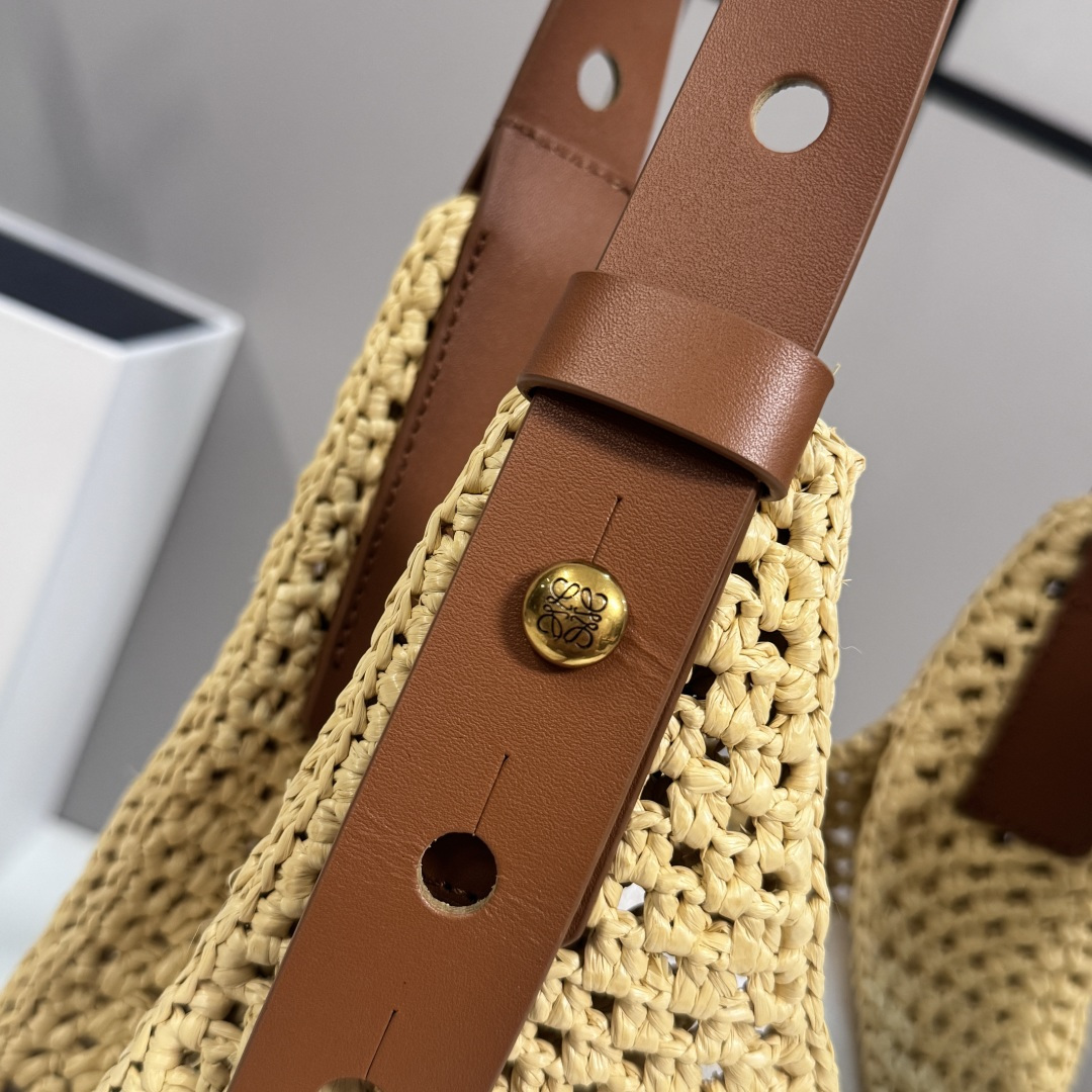 [Loewe] 로에베 Punch Hole Hobo 펀치 홀 호보 라피아 숄더백 가방