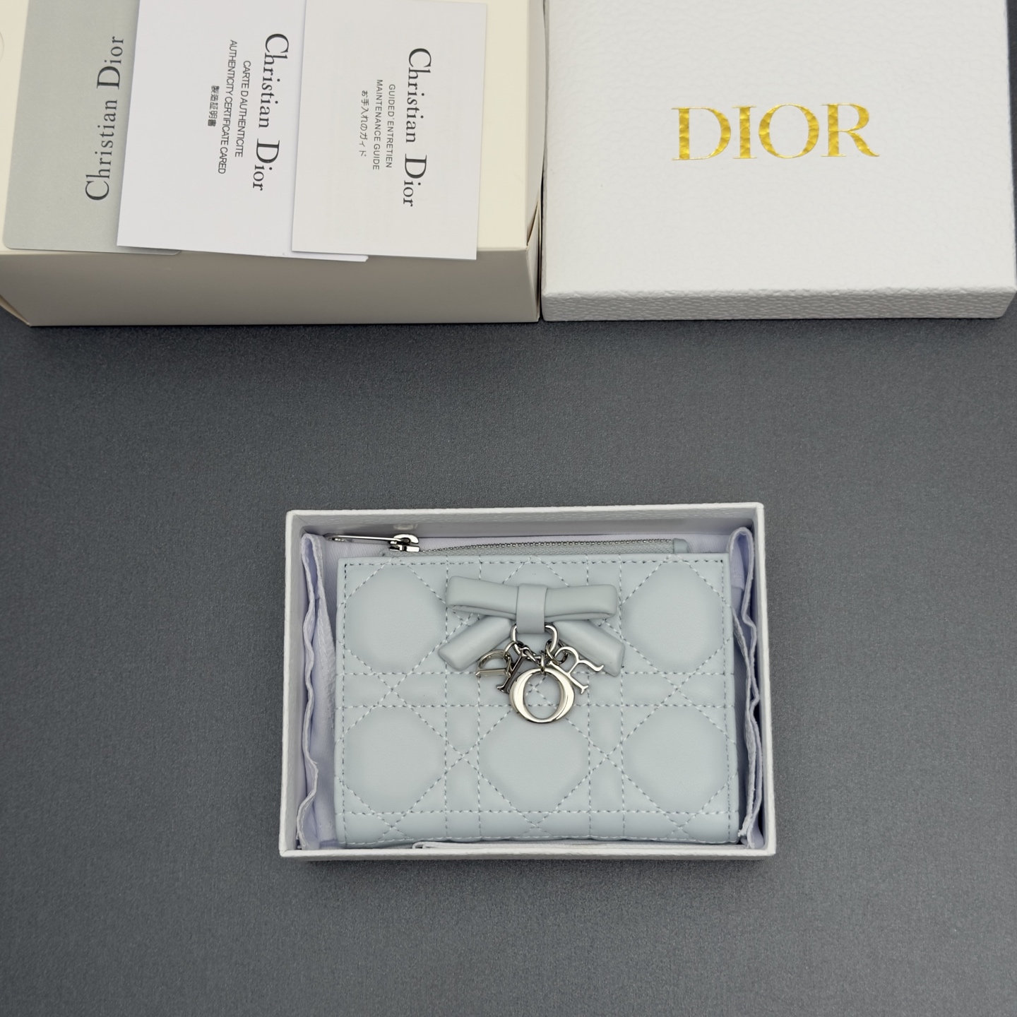 [Dior] 디올 Lady Dahlia 레이디 달리아 울트라 까나쥬 램스킨 미니 지갑 / S2605