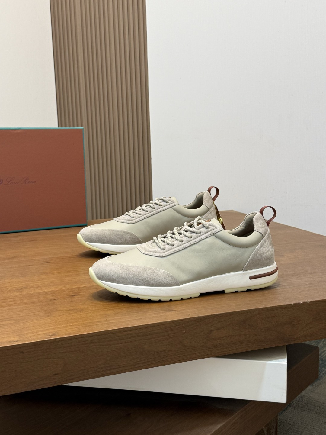 [Loro Piana] LP 로로 피아나 워크 앤 워크 / 시티 워크 스니커즈 신발