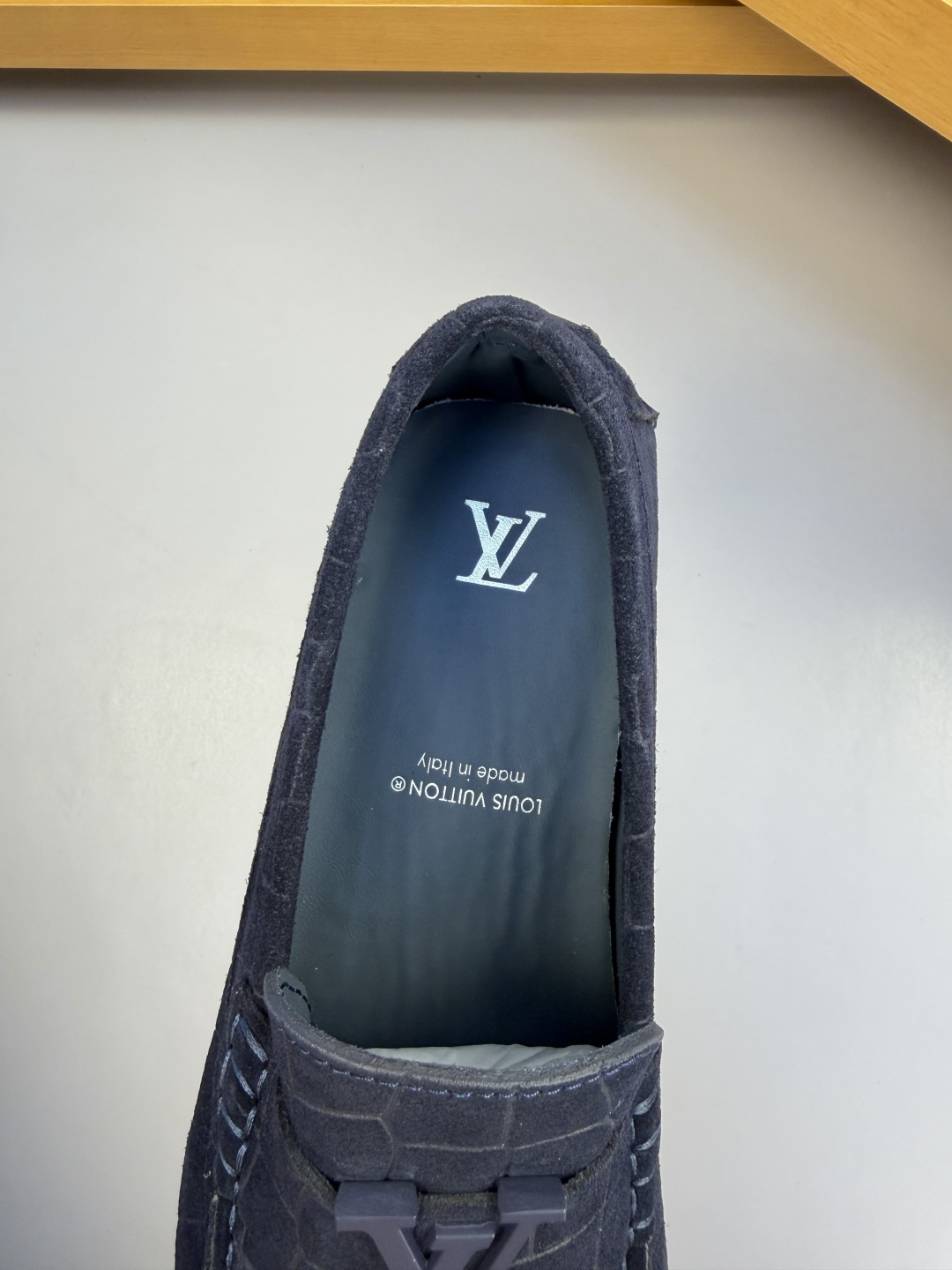 LV 루이비통 스웨이드 스톤 패턴 로퍼 (보트슈즈) 신발