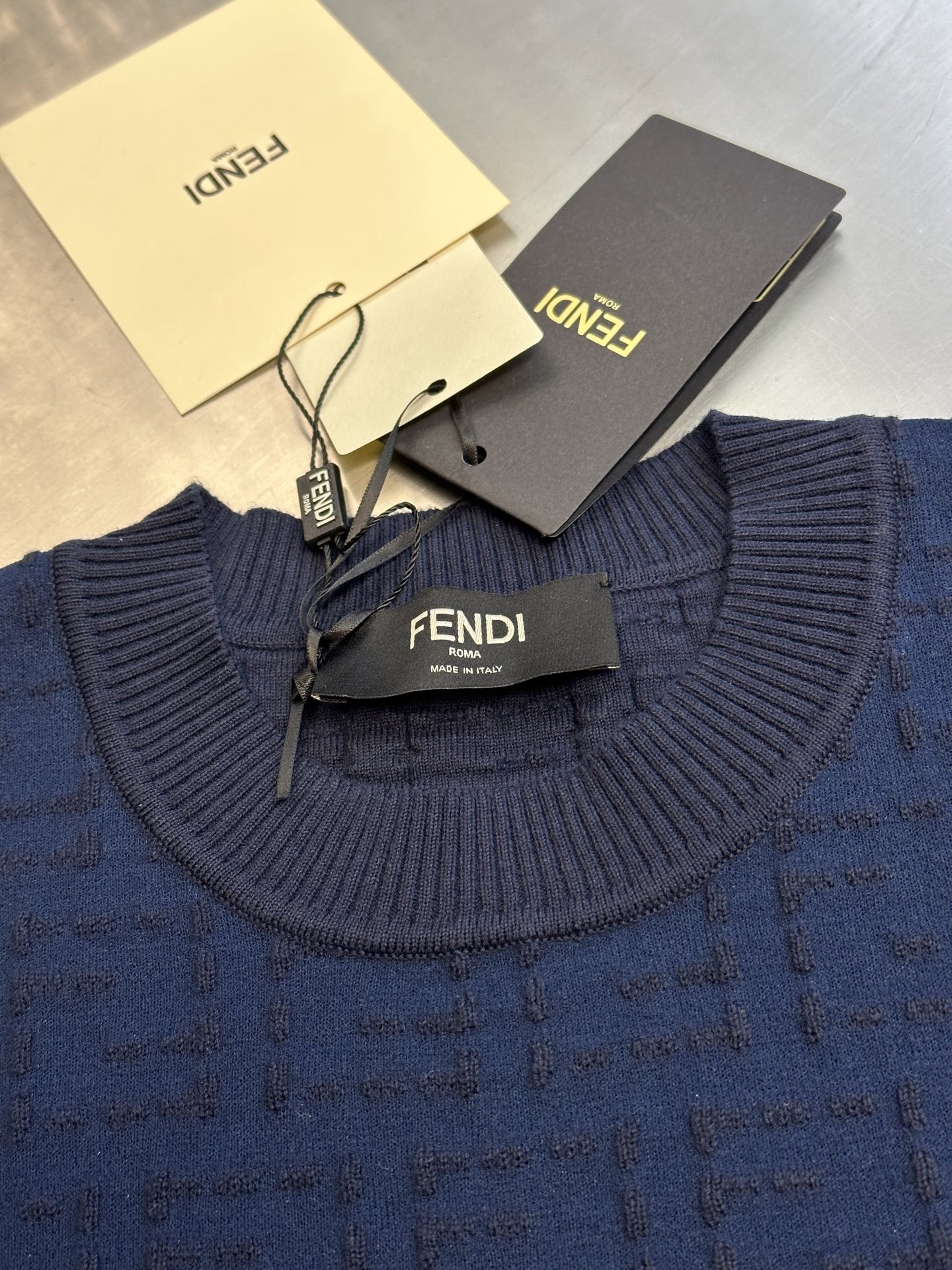 펜디(FENDI) 더블 F 자카드 니트 반팔 티셔츠 의류