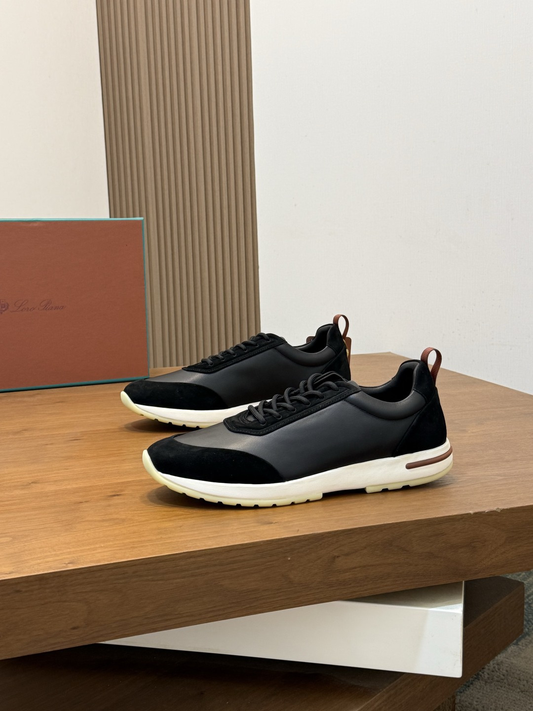 [Loro Piana] LP 로로 피아나 워크 앤 워크 / 시티 워크 스니커즈 신발