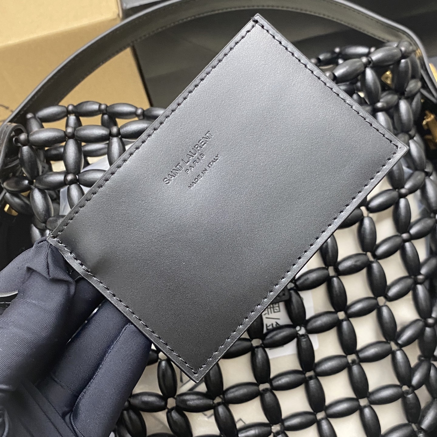 Saint Laurent YSL 생로랑 우드 비즈 위브 버킷백 가방 / 749036