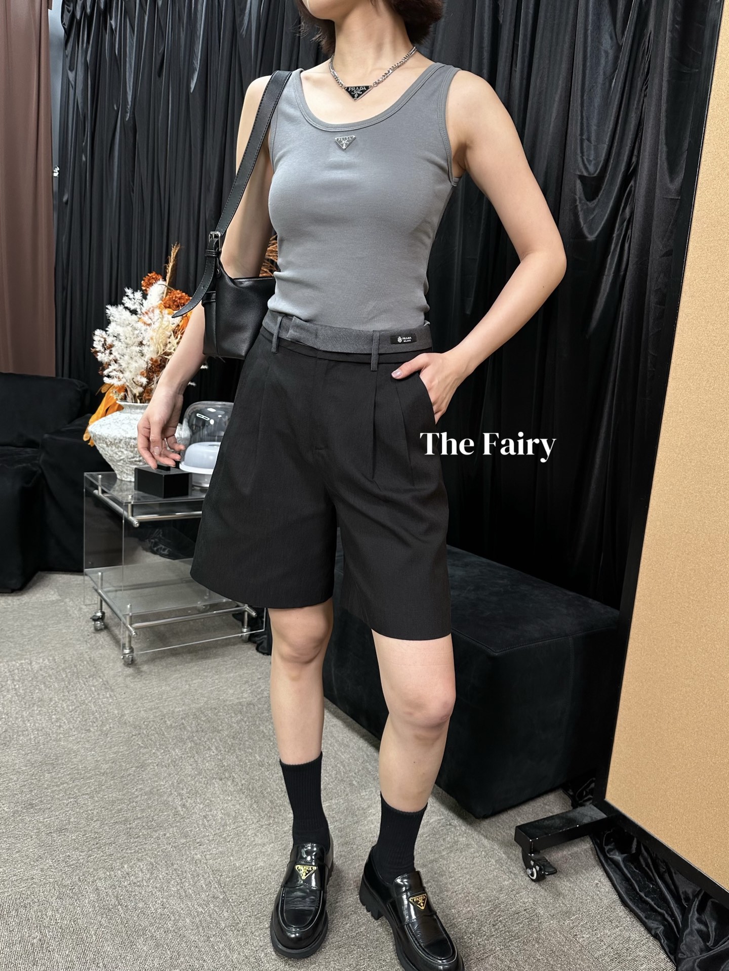 [Prada] 프라다 뉴 시즌 린넨 투톤 웨이스트 쇼츠 반바지 의류