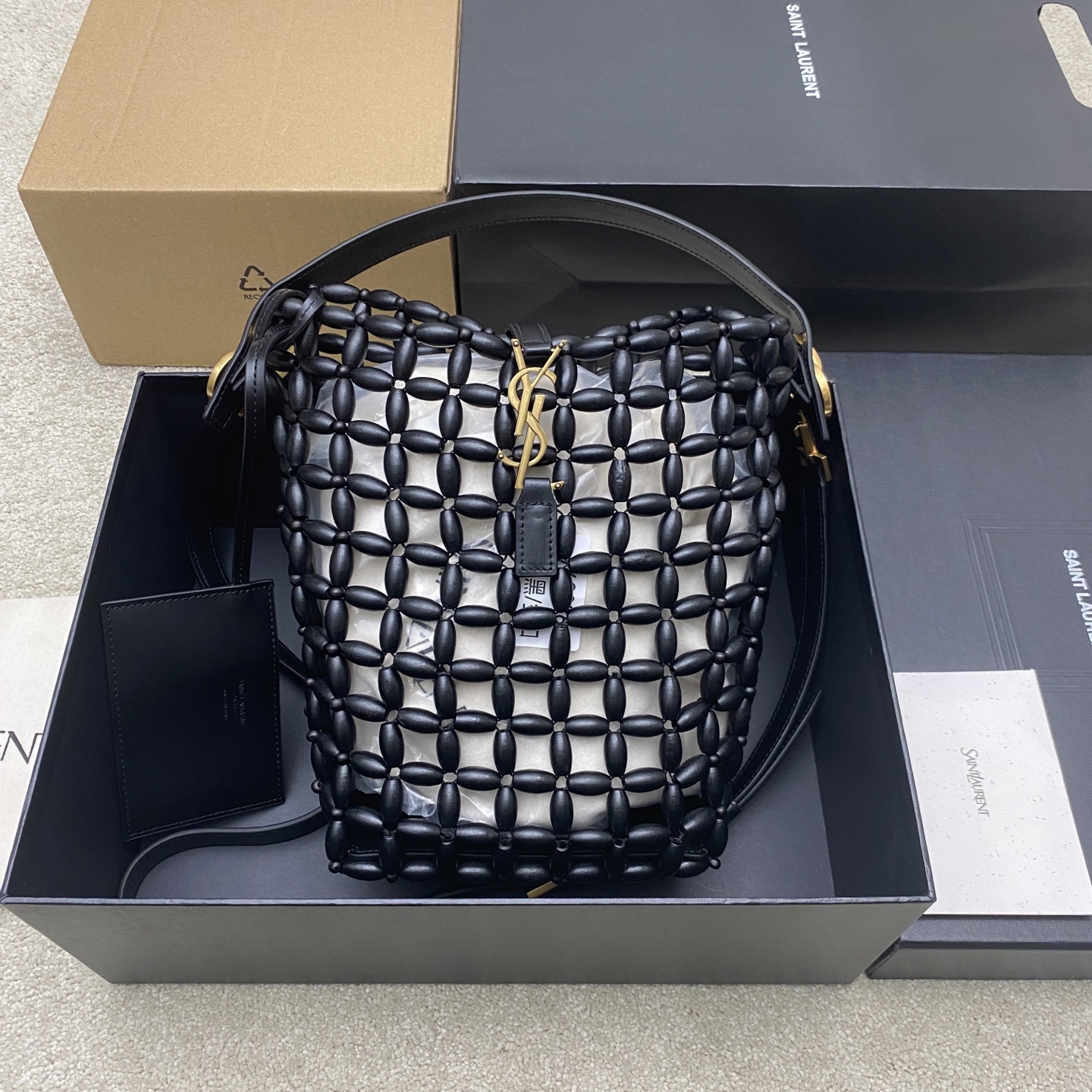 Saint Laurent YSL 생로랑 우드 비즈 위브 버킷백 가방 / 749036
