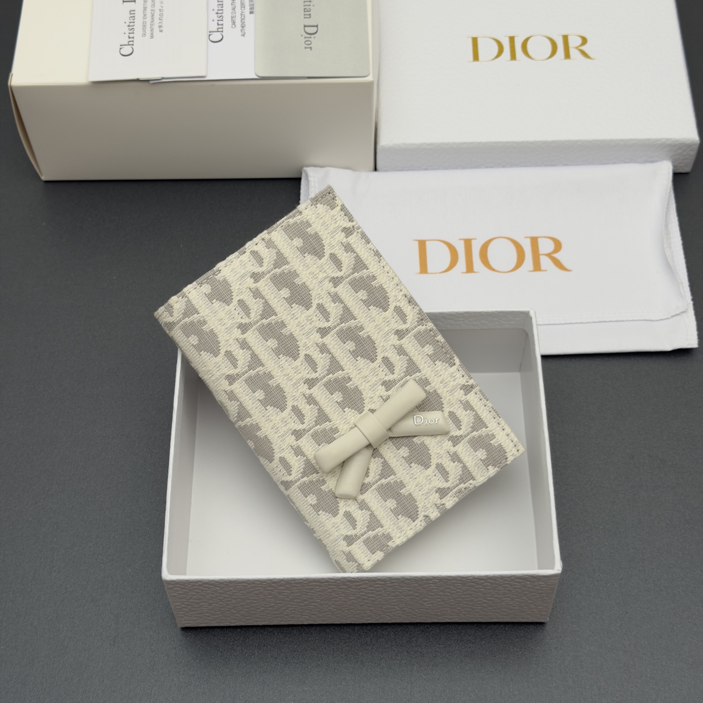 [Dior] 디올 Promenade 프롬나드 오블리크 자카드 패스포트 홀더 지갑