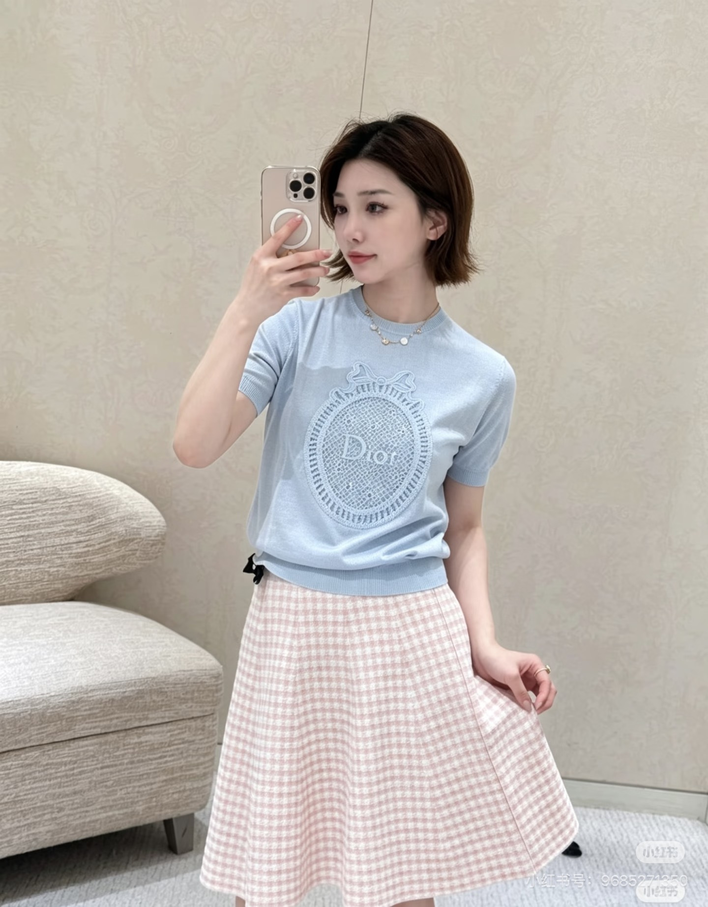 디올(DIOR) 자수 반팔 니트 의류