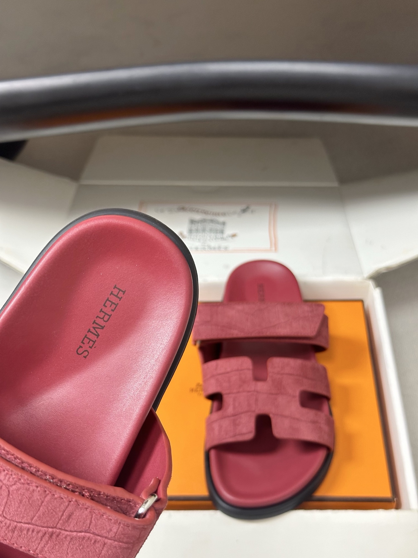 에르메스(HERMES) H 로고 벨크로 플랫 슬리퍼 신발