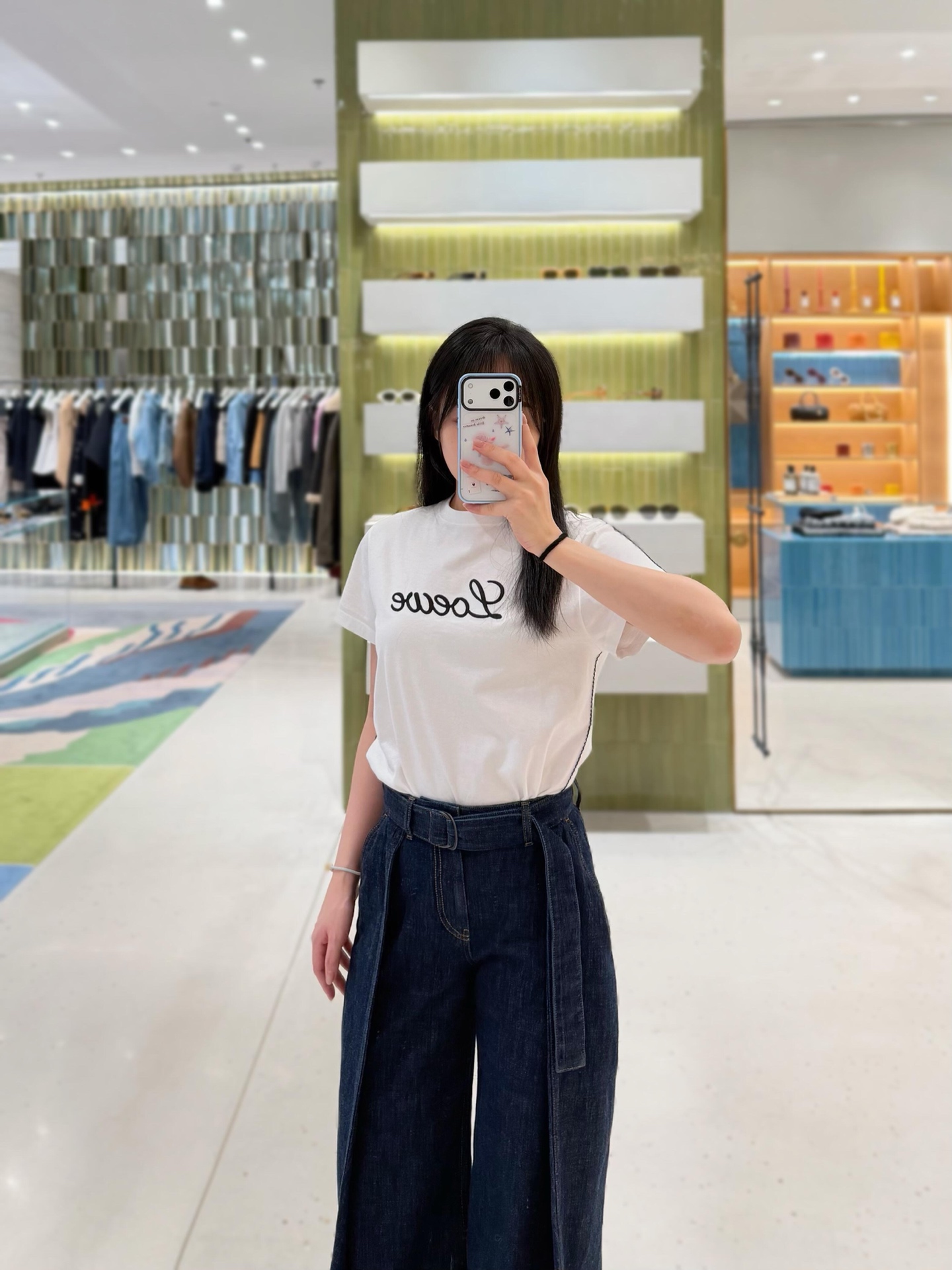 [Loewe] 로에베 26SS 레터링 로고 라인 반팔 티셔츠 의류