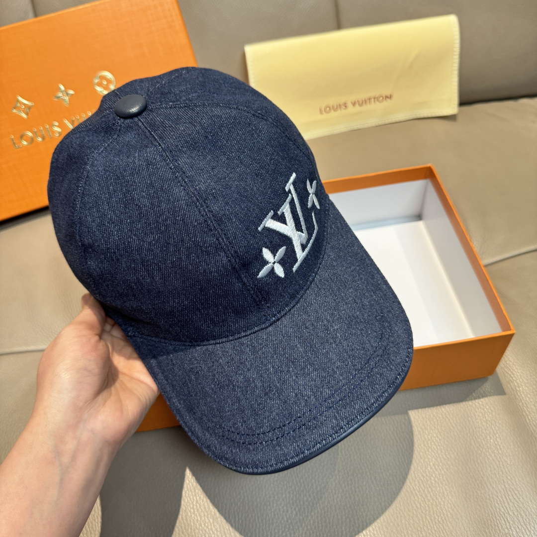 루이비통(LV) 로고 데님 볼캡 모자