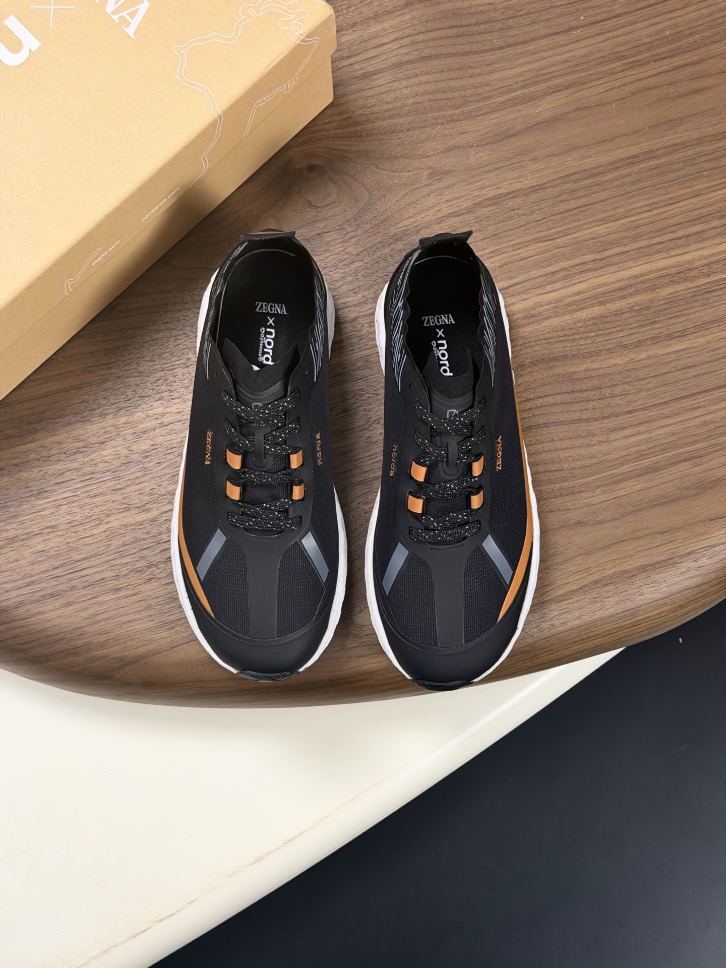 Zegna 제냐 232 스웨이드 스니커즈 신발