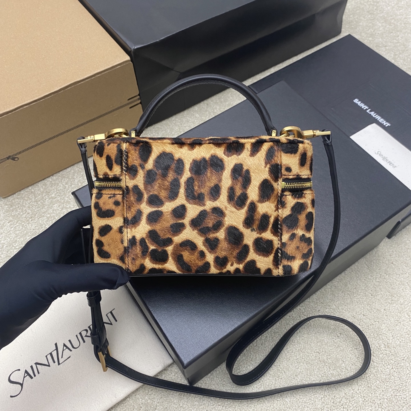 YSL 생로랑 가비(Gaby) 레오파드 화장품 케이스 파우치 백 가방