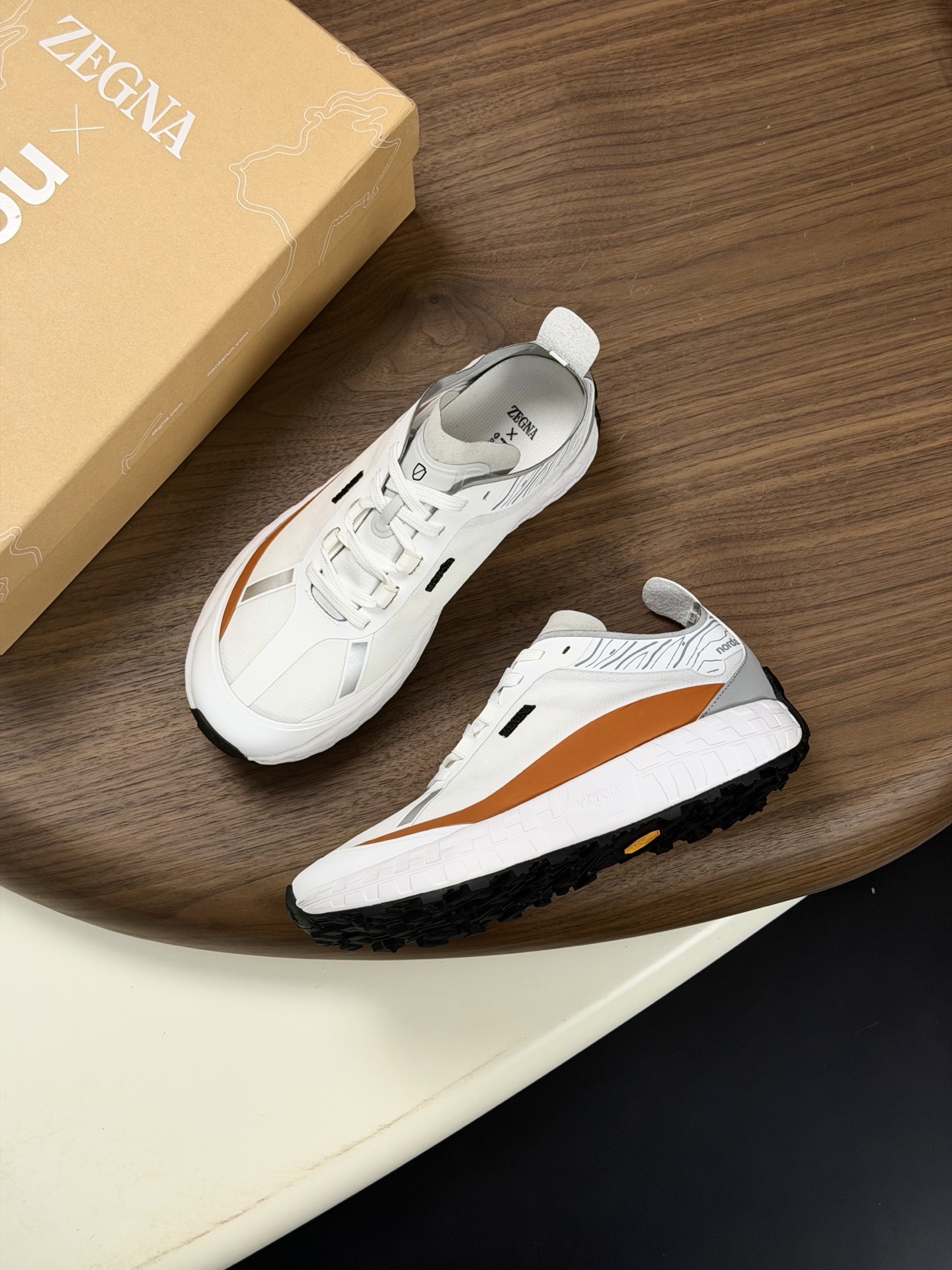 Zegna 제냐 232 스웨이드 스니커즈 신발