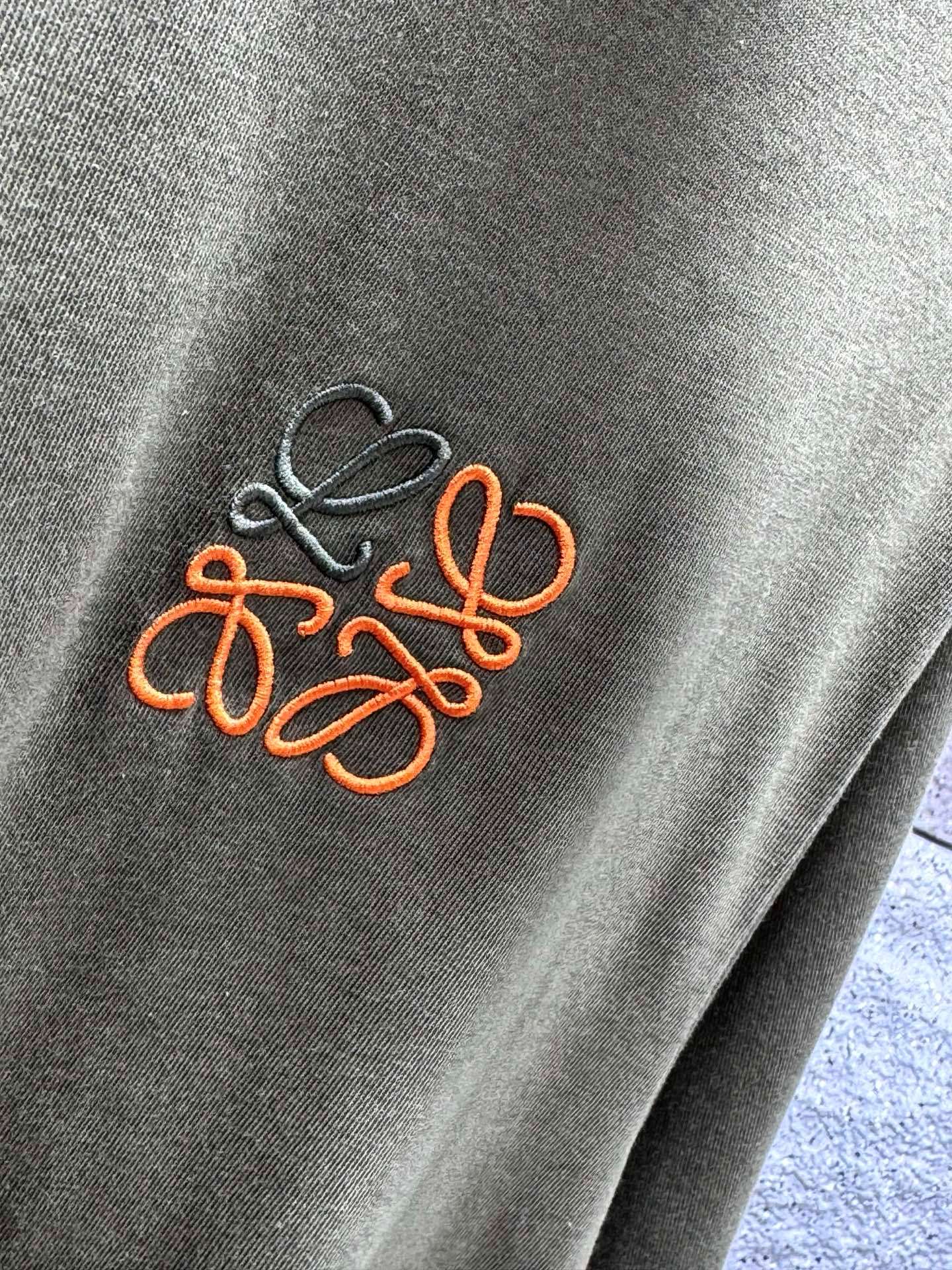 로에베(LOEWE) 아나그램 반팔 티셔츠 상의 의류
