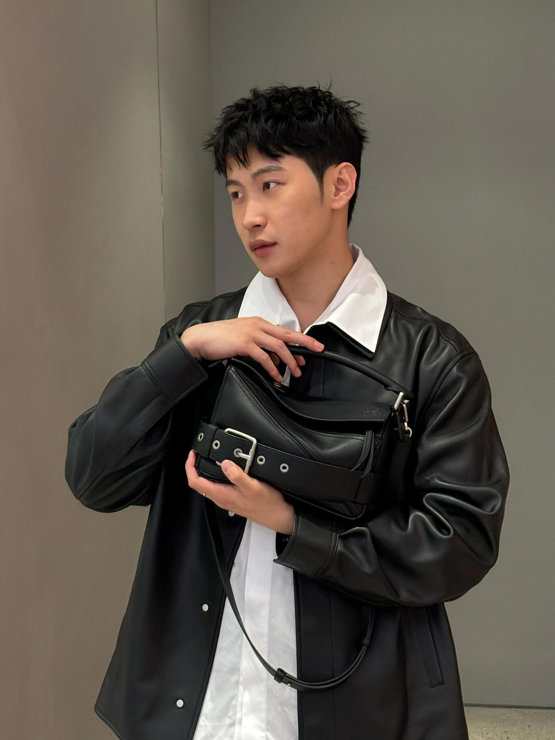 Loewe Puzzle Biker 로에베 퍼즐 스몰 백 가방
