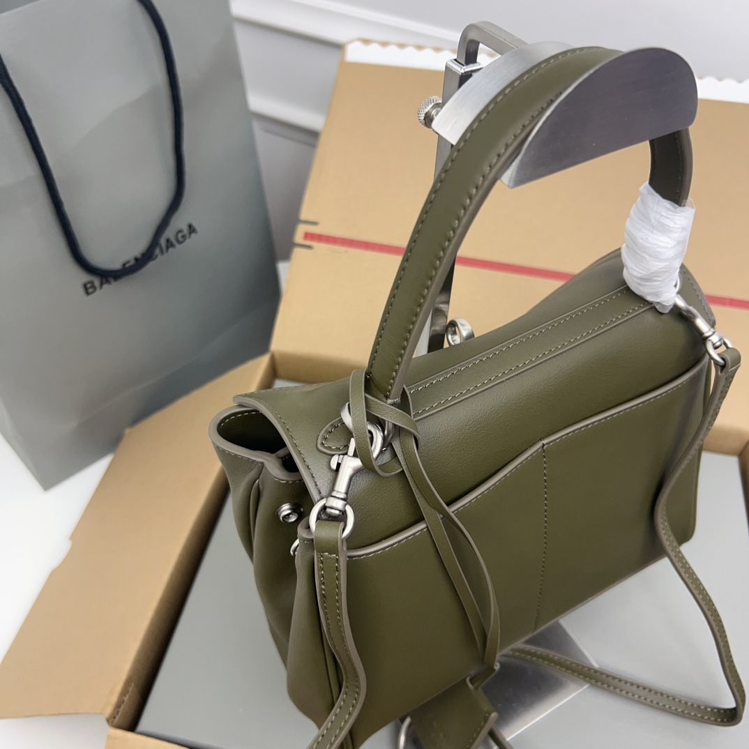 BALENCIAGA 발렌시아가 Rodeo 로데오 미니 핸드백 (다크 그린 컬러 / 실버 하드웨어) 가방