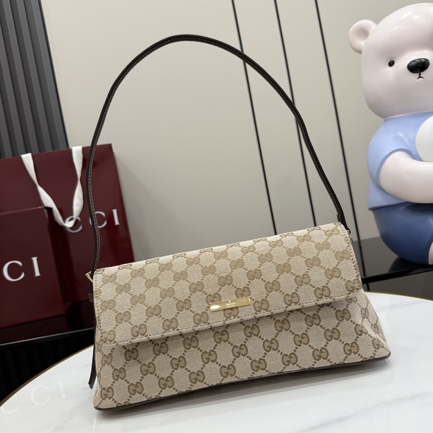 [Gucci] 구찌 (Generation) GG 캔버스 숄더백 (샌드/브라운) 가방