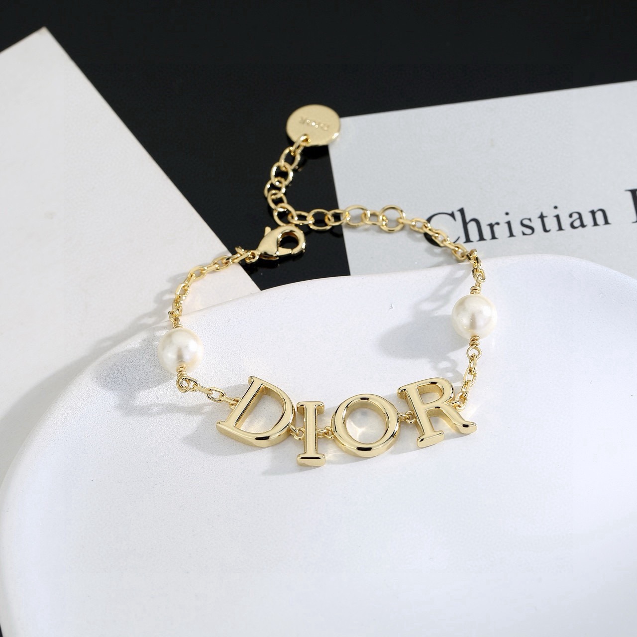 디올(DIOR) CD 스타 팔찌 악세사리