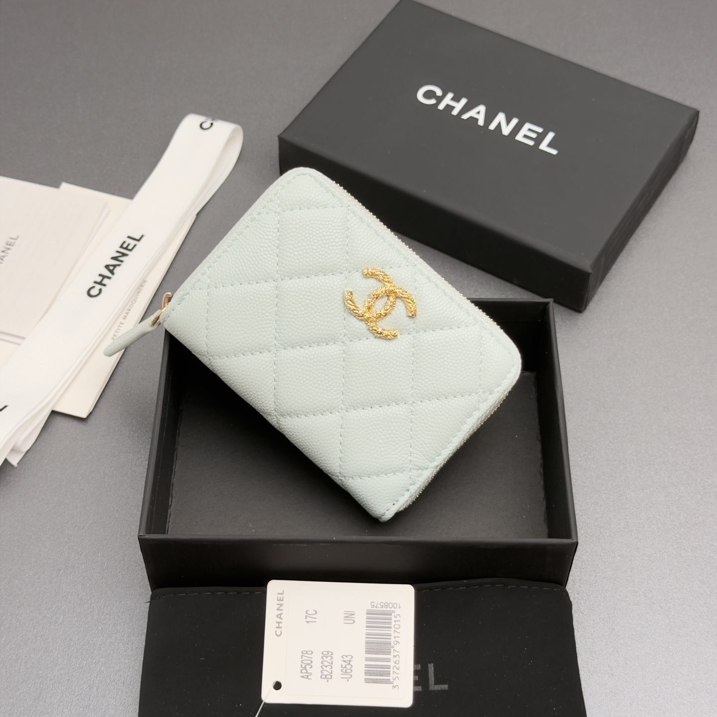 [Chanel] 샤넬 26SS 캐비어 멀티 젬스톤 미니 지퍼 코인 퍼스 지갑