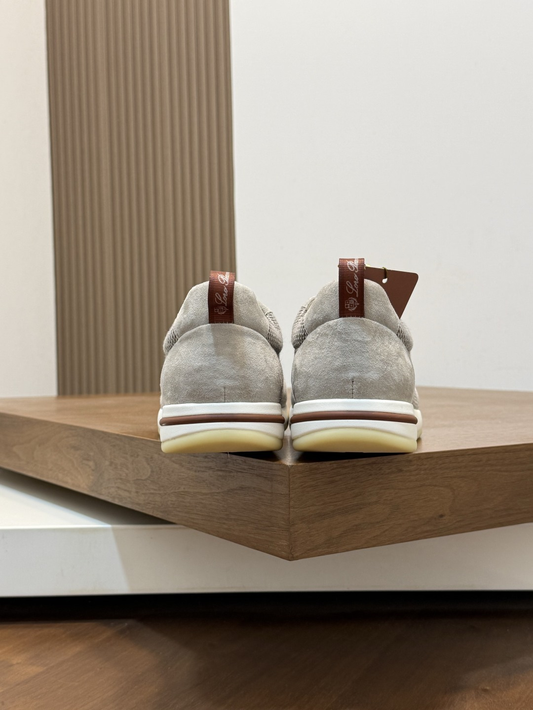 [Loro Piana] LP 로로 피아나 워크 앤 워크 / 시티 워크 스니커즈 신발