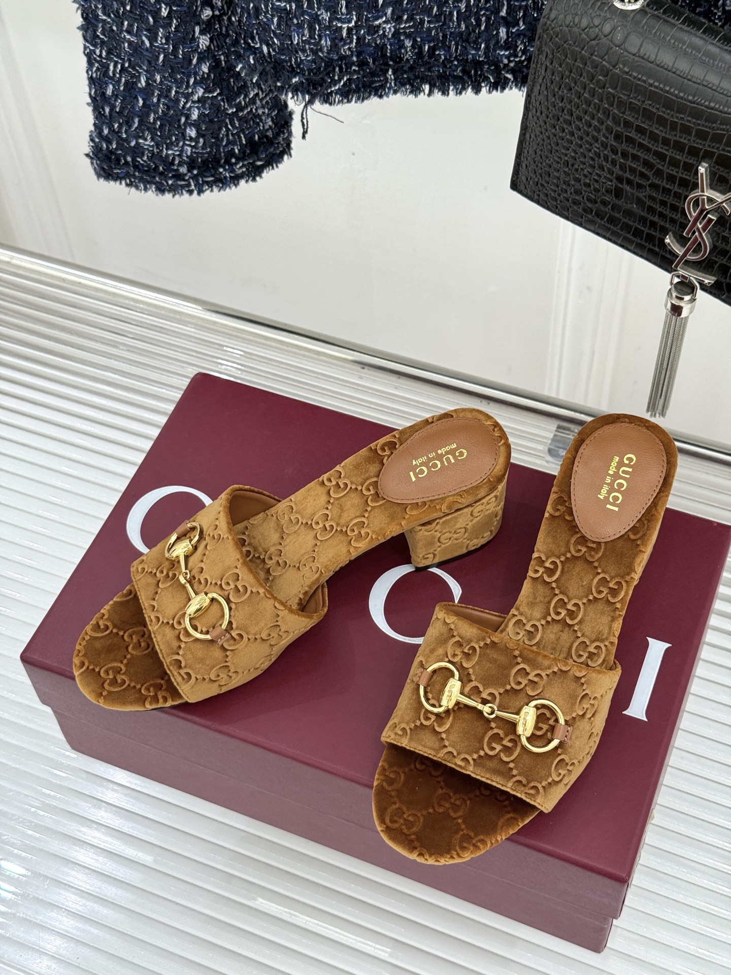 구찌(GUCCI) 홀스빗 GG 청키힐 슬리퍼 신발