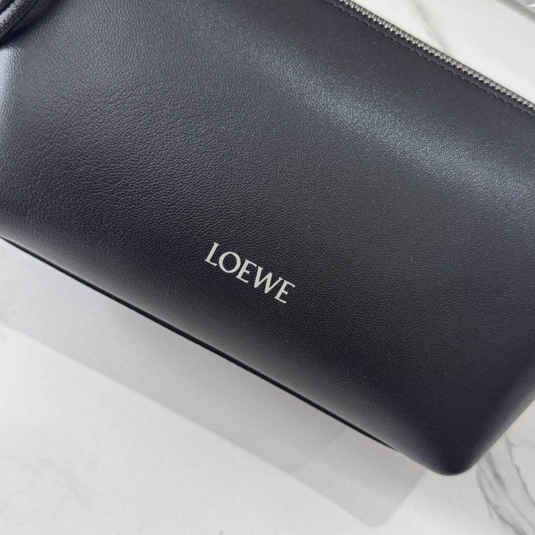 LOEWE 로에베 미니 소프트 나파 카프스킨 cala 칼라 백 가방 / 262616
