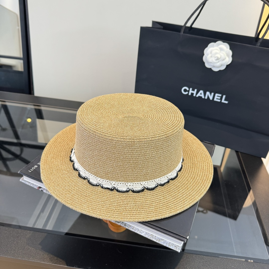샤넬(CHANEL) 플랫 밀짚모자 모자