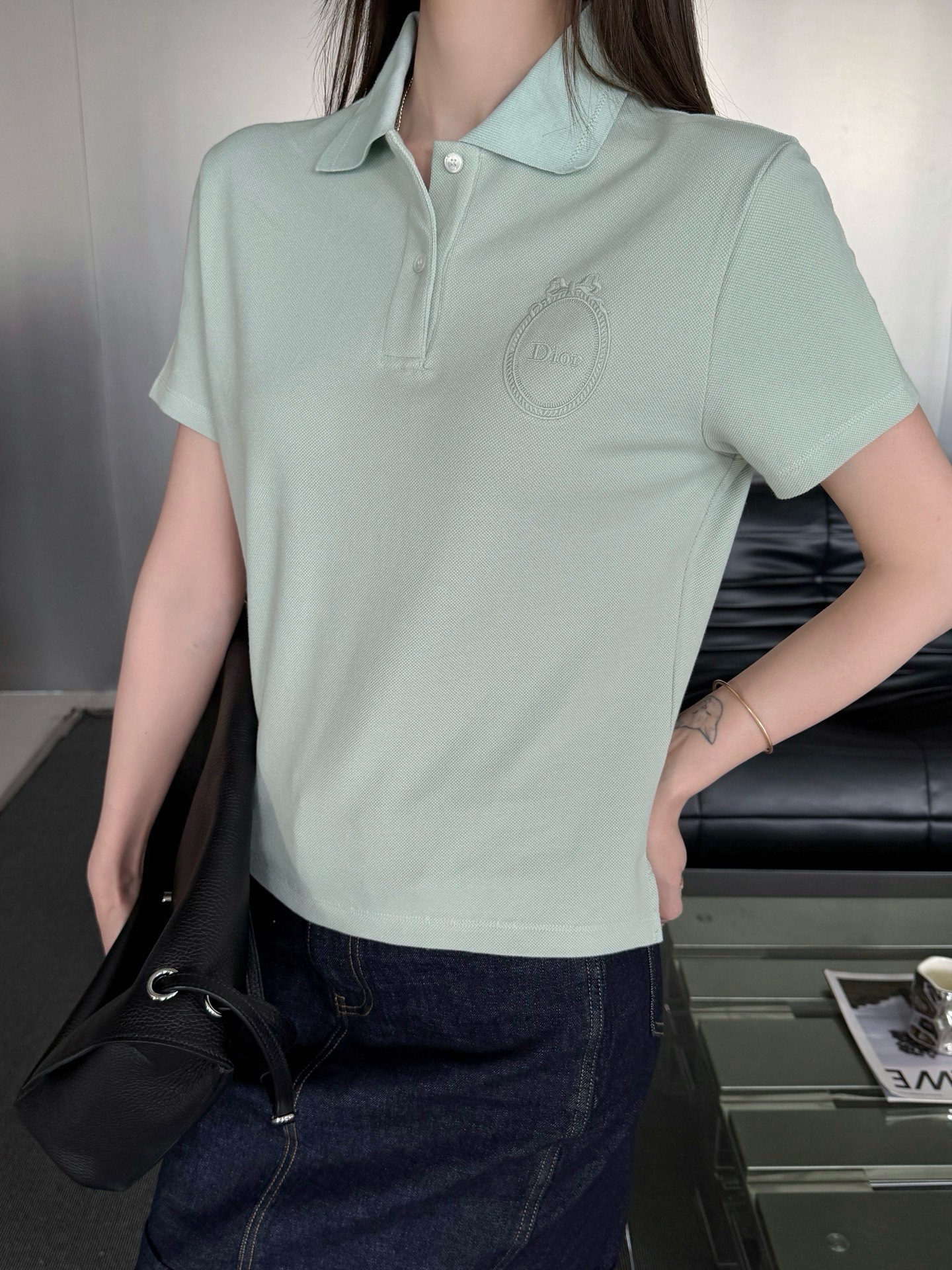 디올(DIOR) 메다이옹 자수 폴로 셔츠 상의 의류
