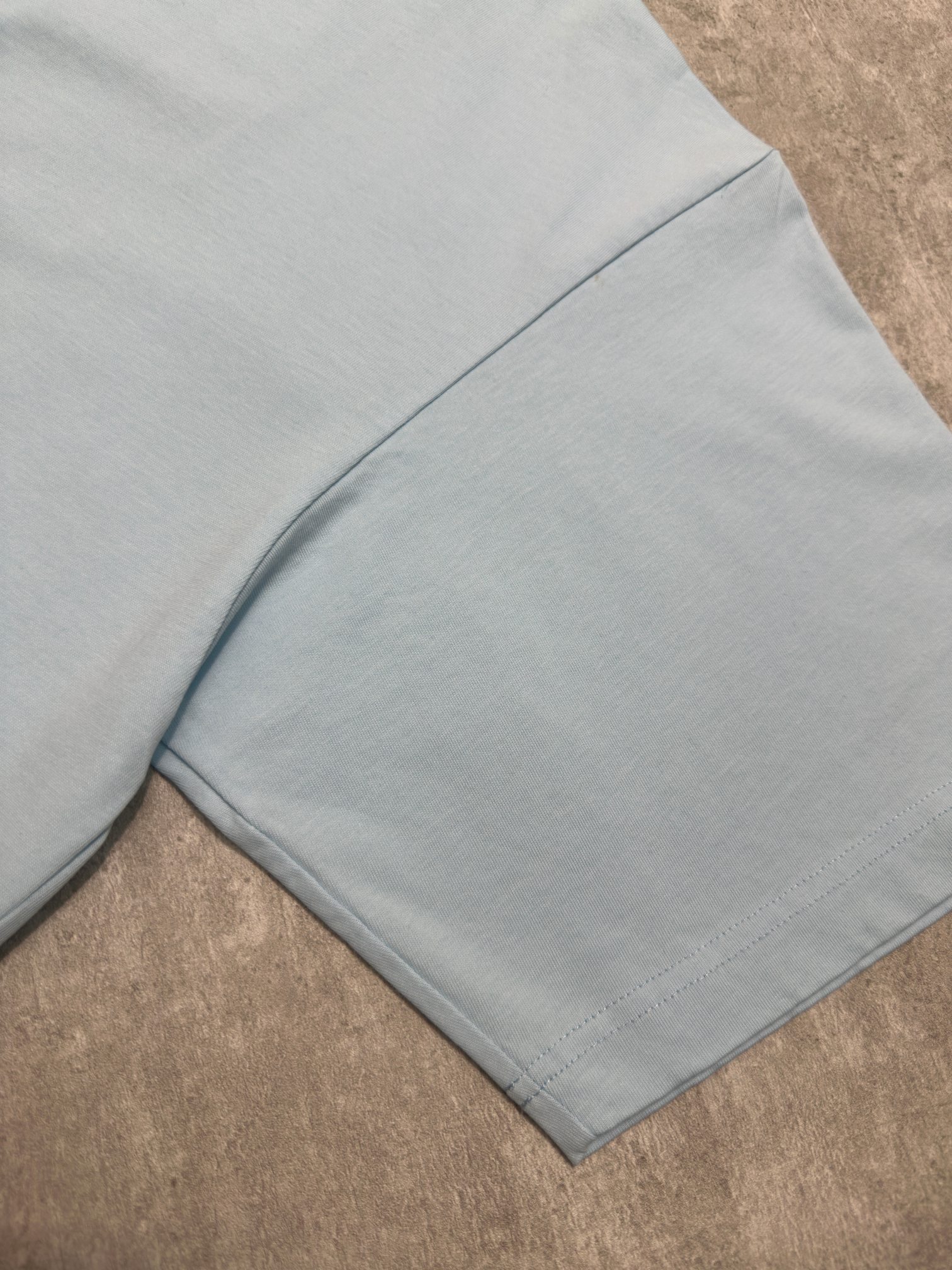 발렌시아가(BALENCIAGA) 레터링 자수 반팔 티셔츠 의류