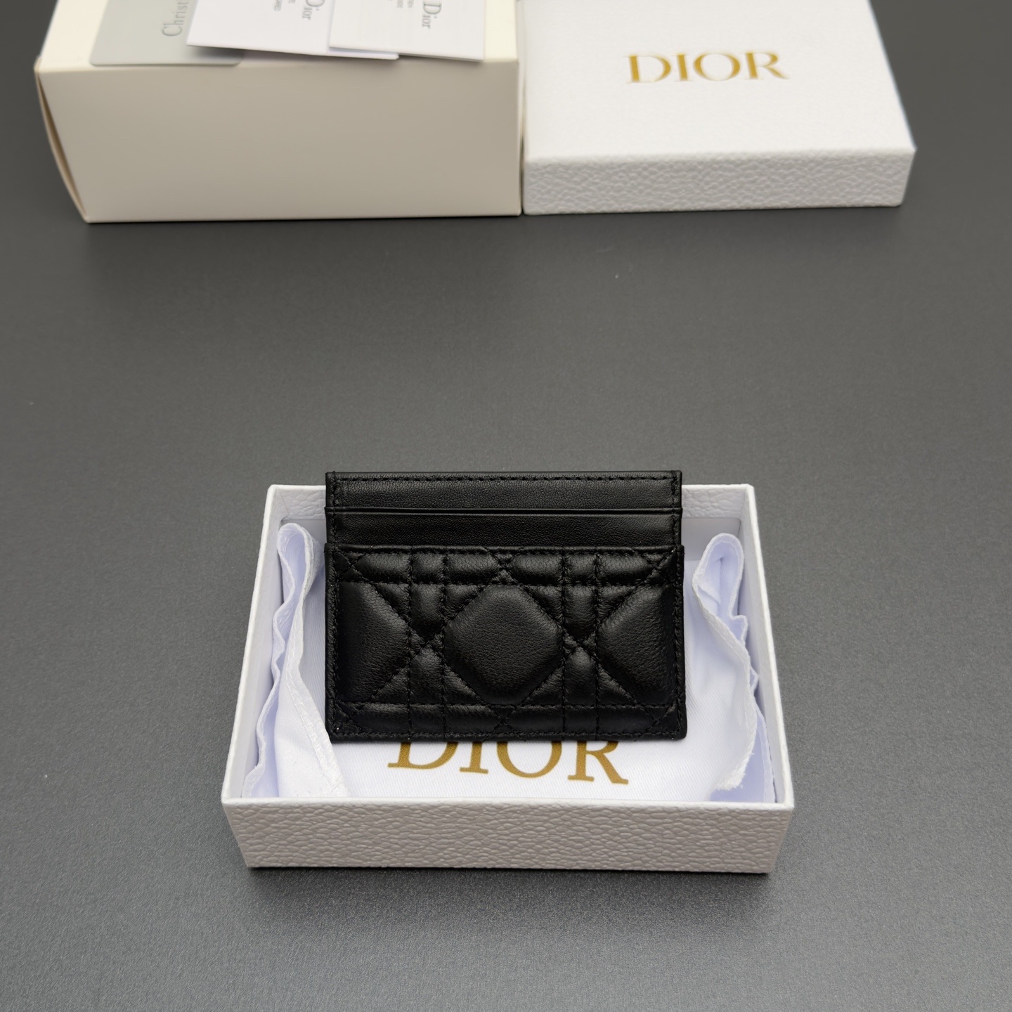 [Dior] 디올 Lady Freesia 레이디 프리지아 까나쥬 램스킨 카드 홀더 지갑