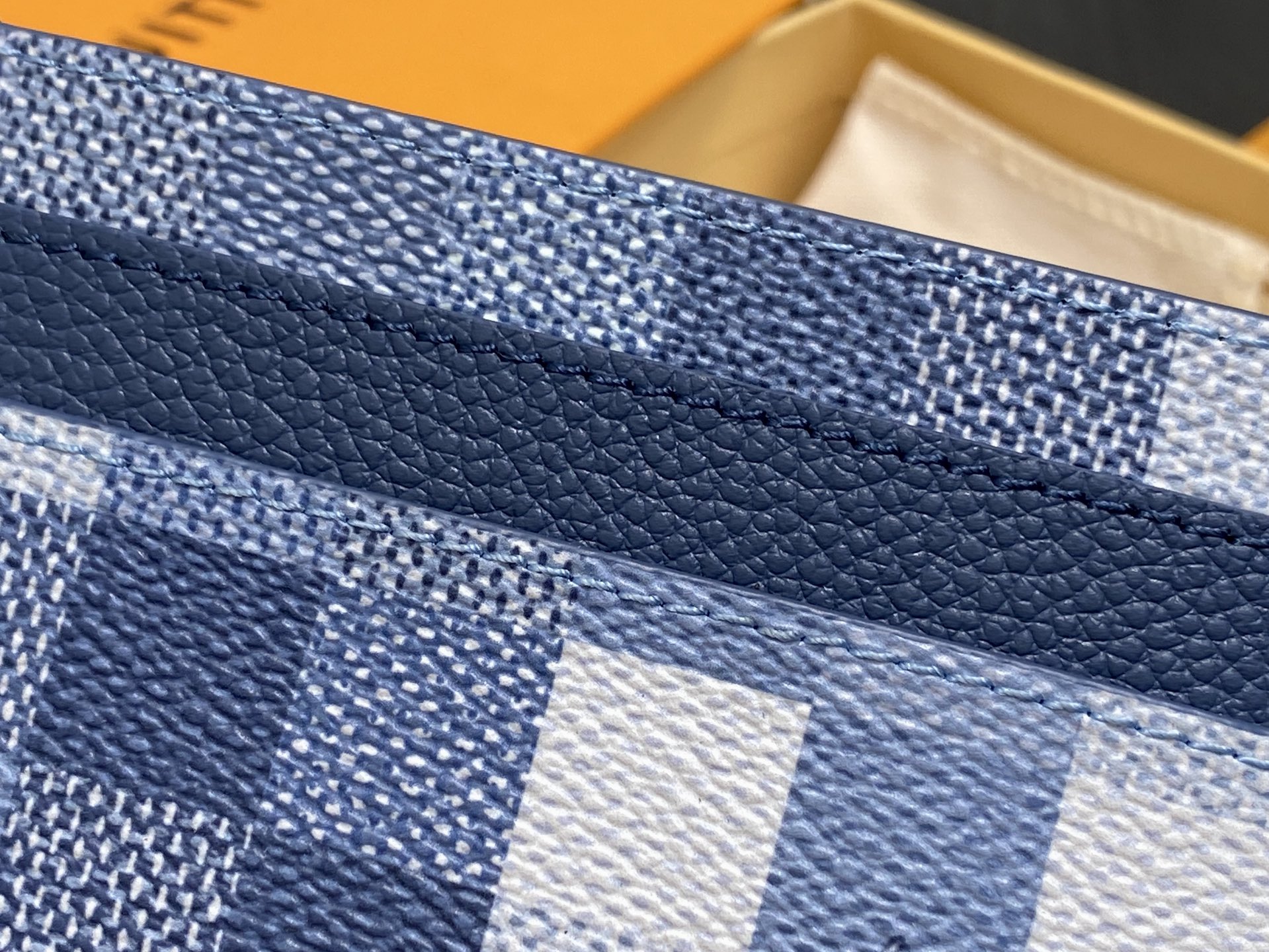 [Louis Vuitton] LV 루이비통 다모플라주 모자이크 포르트 카르트 (블루) 지갑