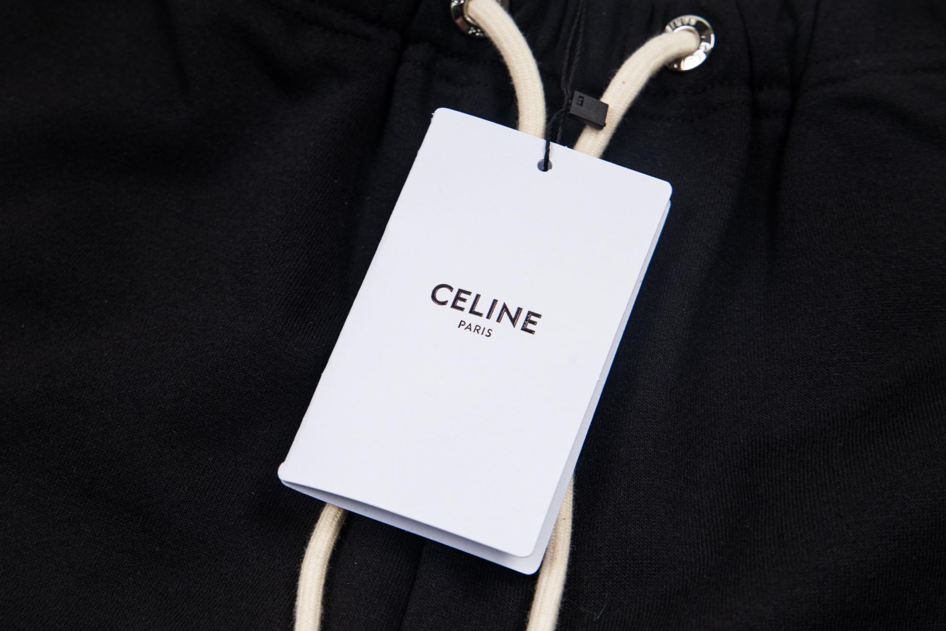 셀린느(CELINE) 로고 프린트 쇼츠 하의 의류