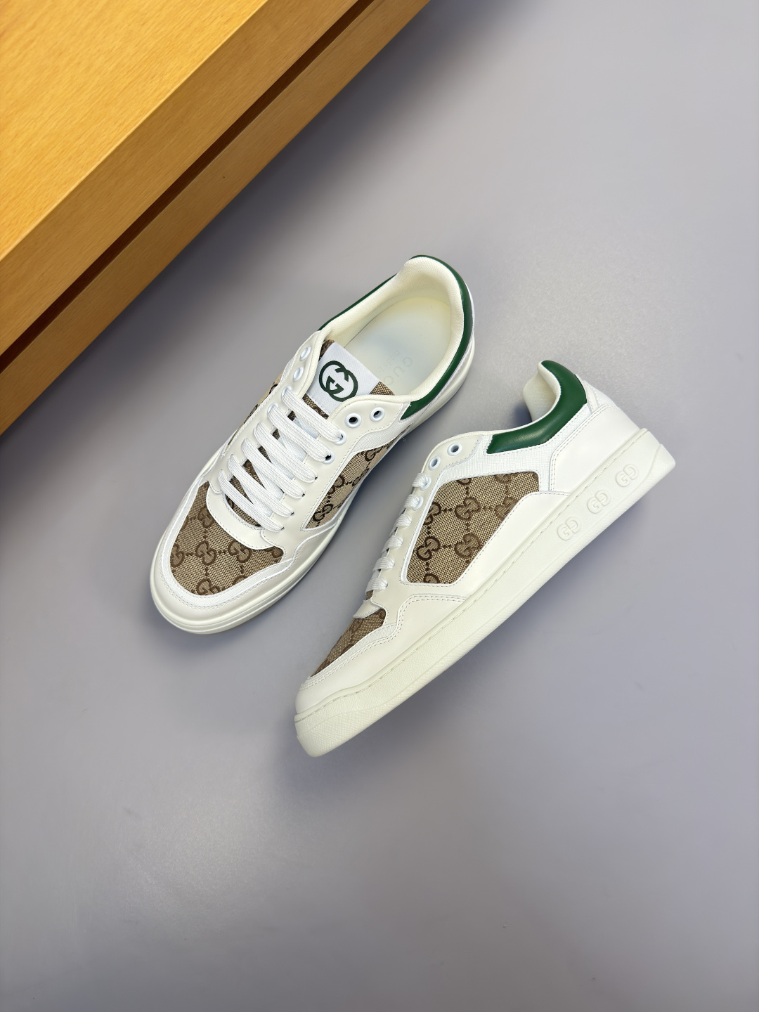 [Gucci] 구찌 프리미엄 캐주얼 스니커즈 신발