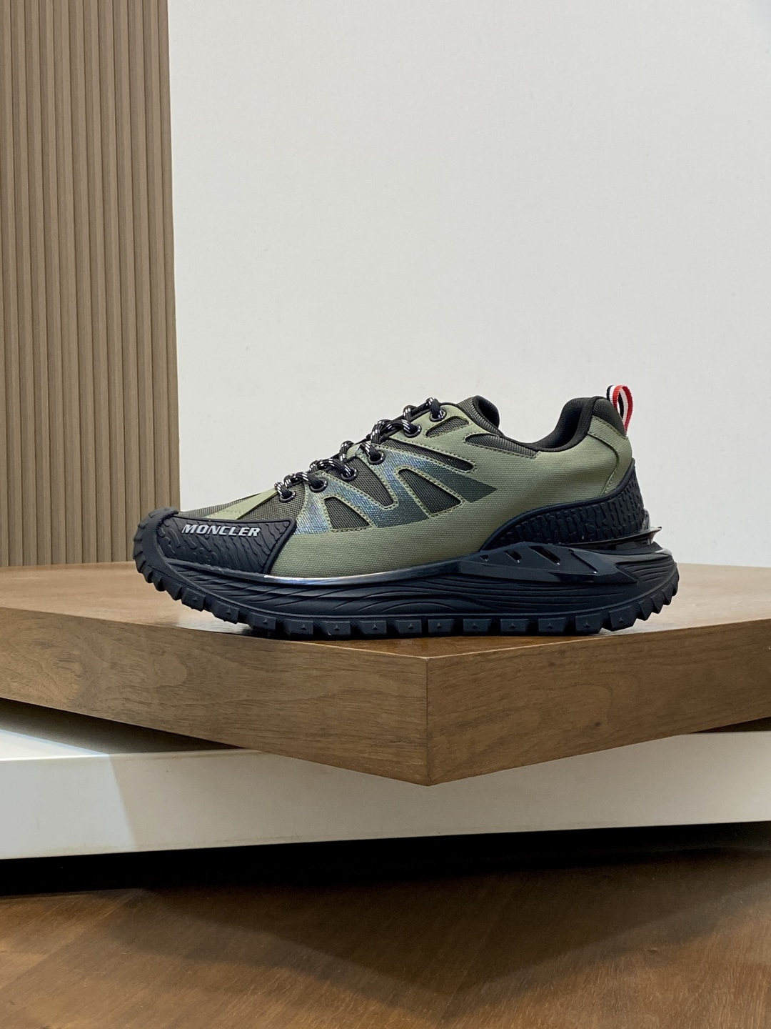 [Moncler] 몽클레어 몽클레르 믹스드 메쉬 & 네오프렌 콤비 스니커즈 신발