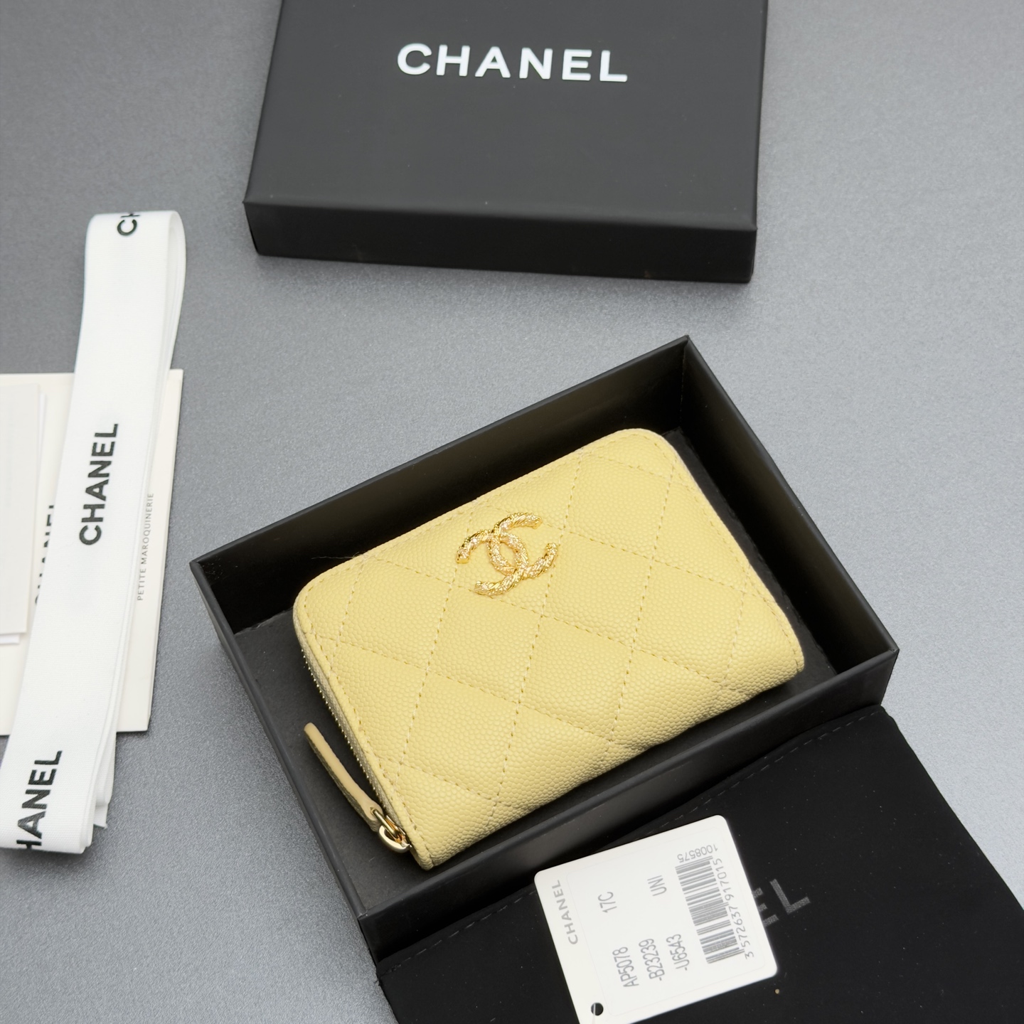 [Chanel] 샤넬 26SS 캐비어 멀티 젬스톤 미니 지퍼 코인 퍼스 지갑