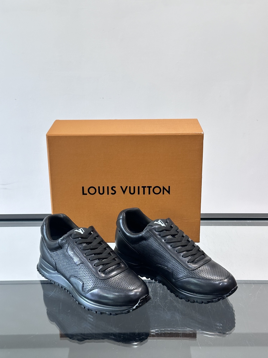 [Louis Vuitton] LV Run Away 루이비통 런 어웨이 맨즈 스니커즈 신발