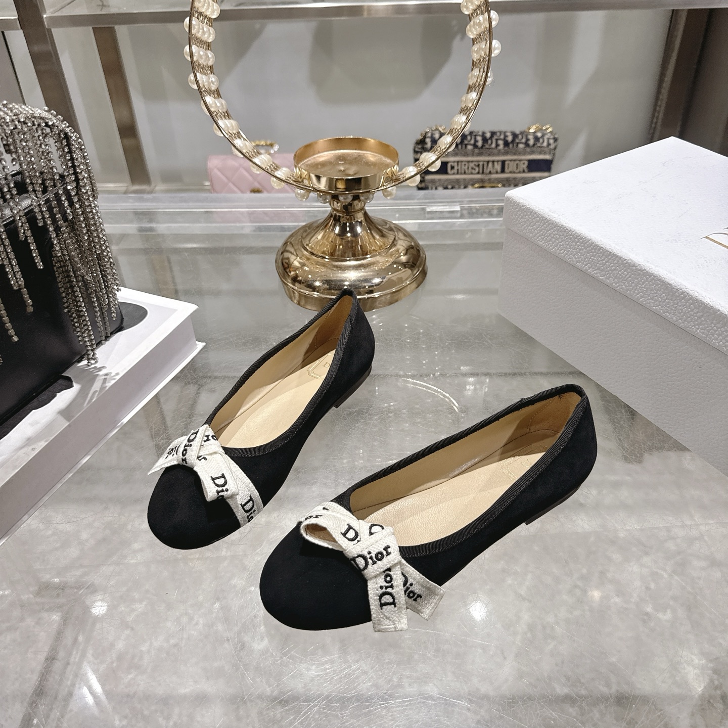 디올(DIOR) 리본 스트랩 메리제인 플랫슈즈 신발