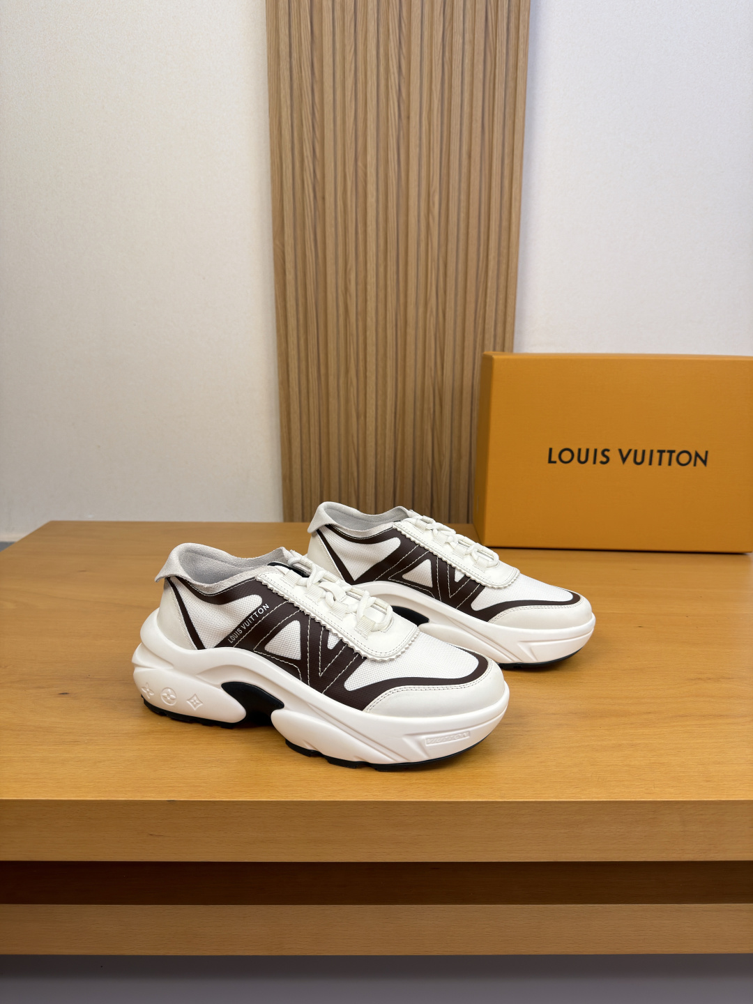 [Louis Vuitton] LV 루이비통 나파 레더 믹스 스니커즈 신발