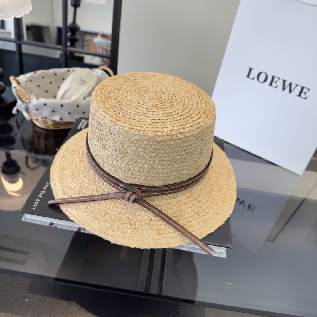 로에베(LOEWE) 라피아 버킷햇 모자
