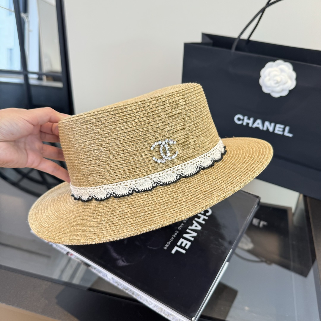 샤넬(CHANEL) 플랫 밀짚모자 모자