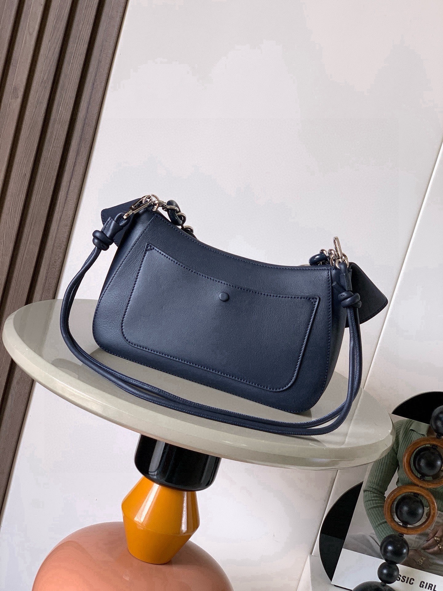 LOEWE 로에베 올라(Ola) 미디엄 핸드백 가방