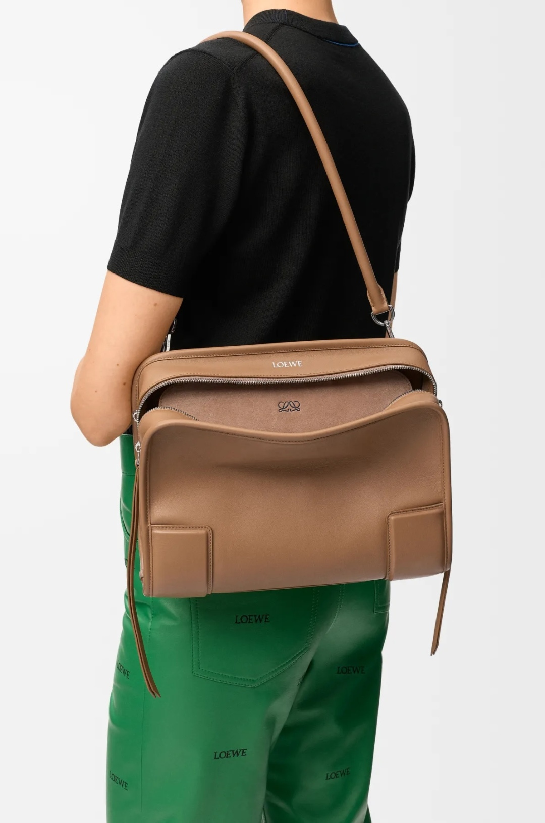 Loewe 로에베 아마조나(Amazona) 180 미디엄 소프트 레더 백 가방