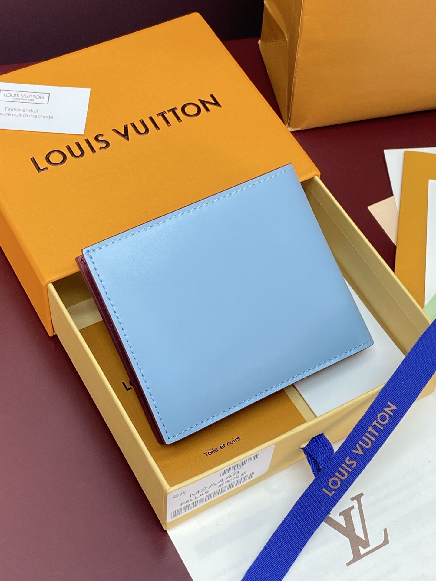 [Louis Vuitton] LV 루이비통 쇼퍼백 모티브 SLENDER 슬렌더 월렛 지갑 M2A448