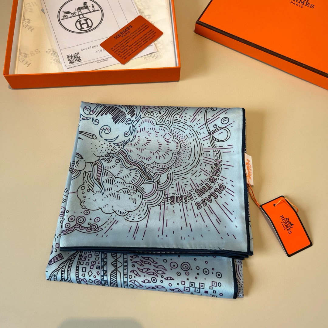 에르메스(HERMES) 온 더 라인 실크 목도리 스카프