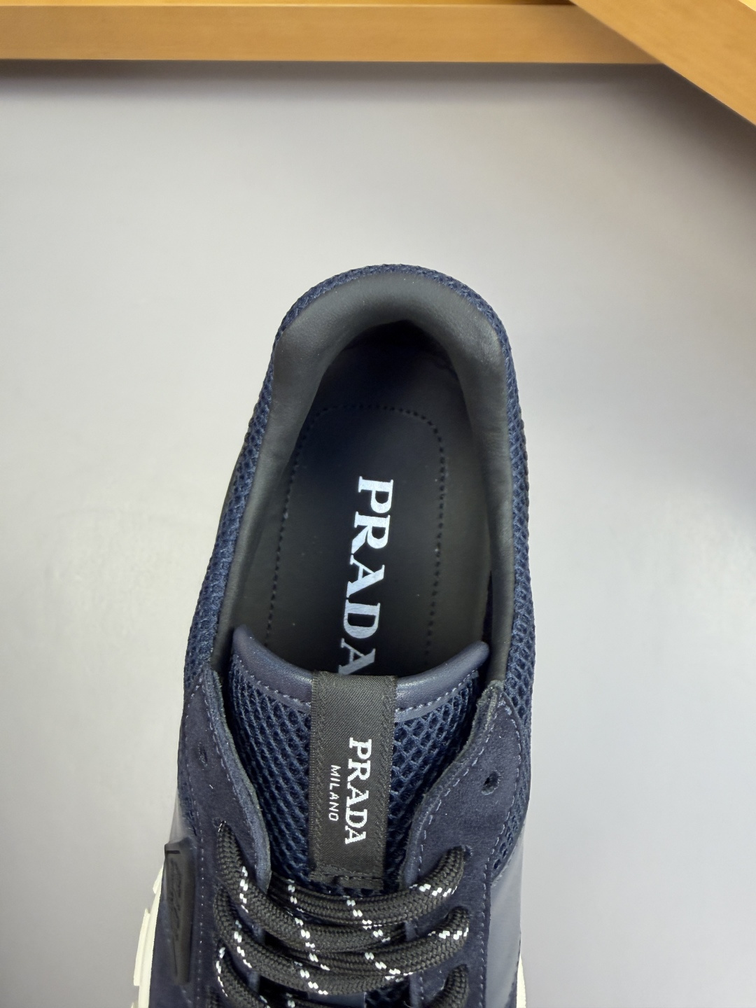 [Prada] 프라다 나파 레더 믹스 로고 스니커즈 신발