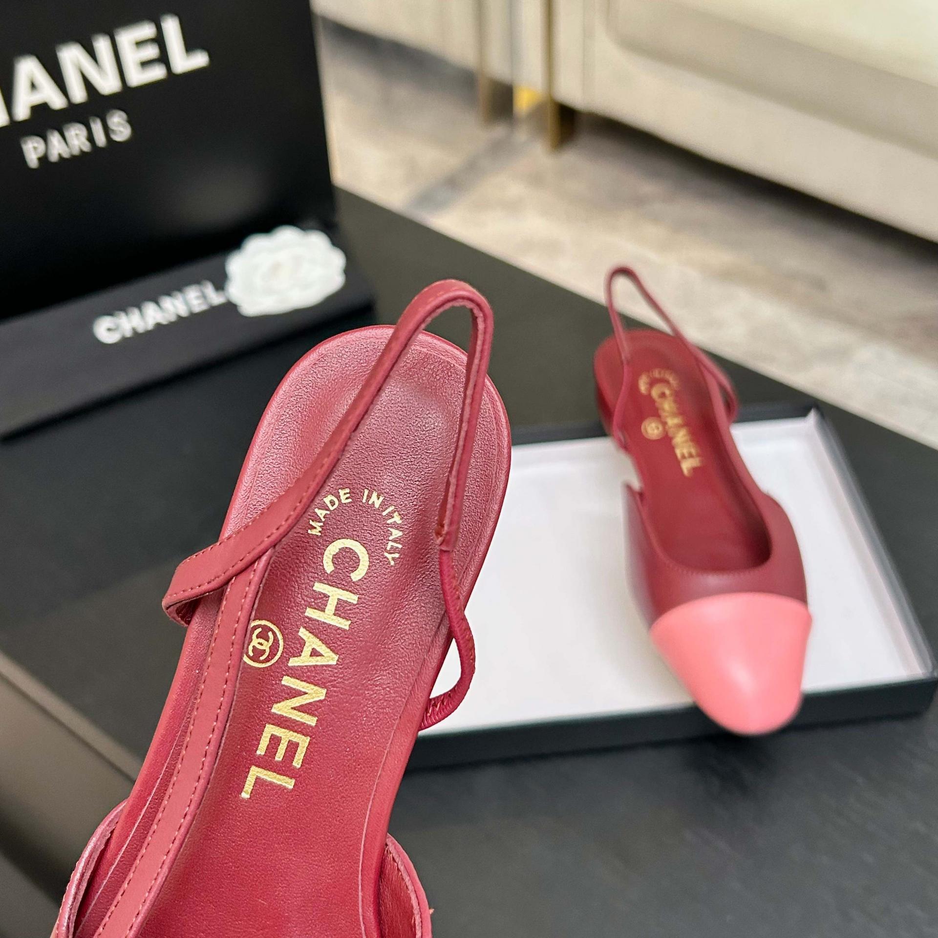 샤넬(CHANEL) 투톤 슬링백 로우힐 신발