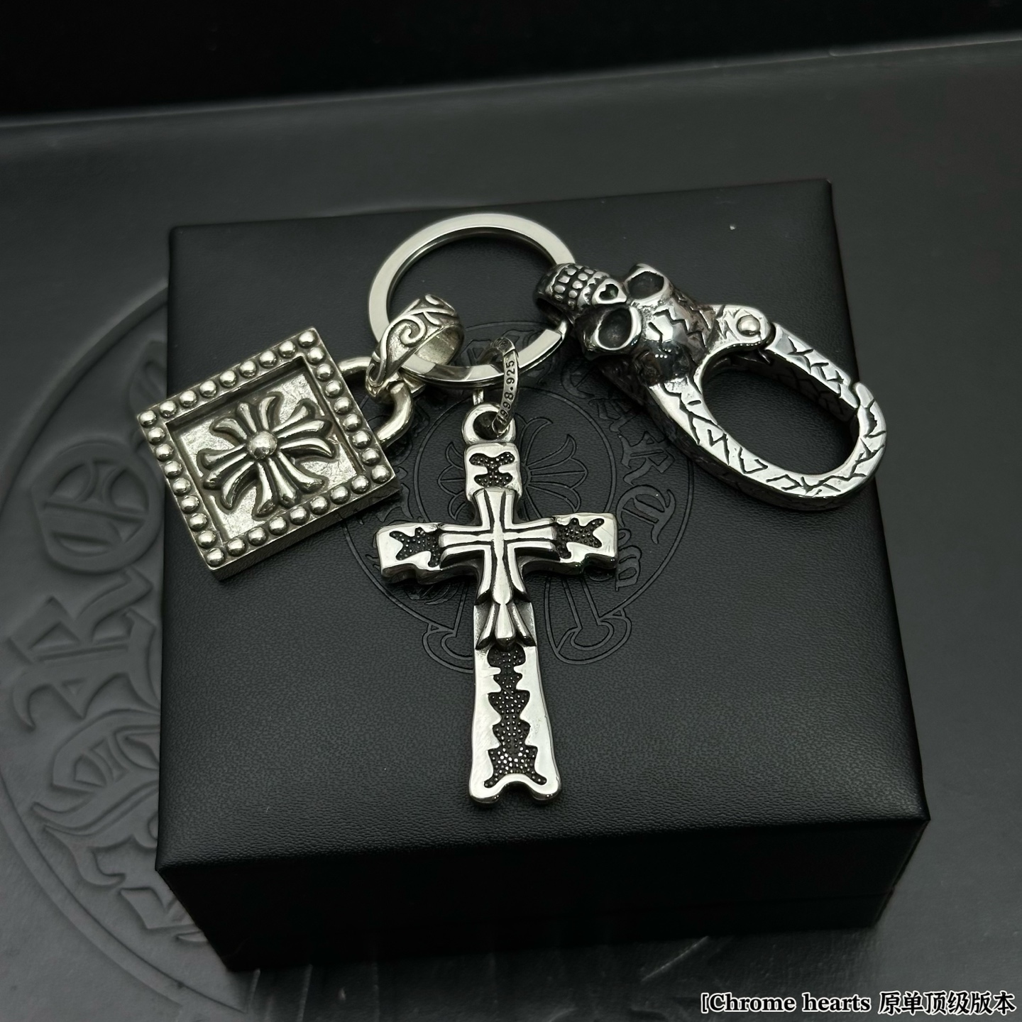 크롬하츠(CHROME HEARTS) 실버 키링 백참 악세사리