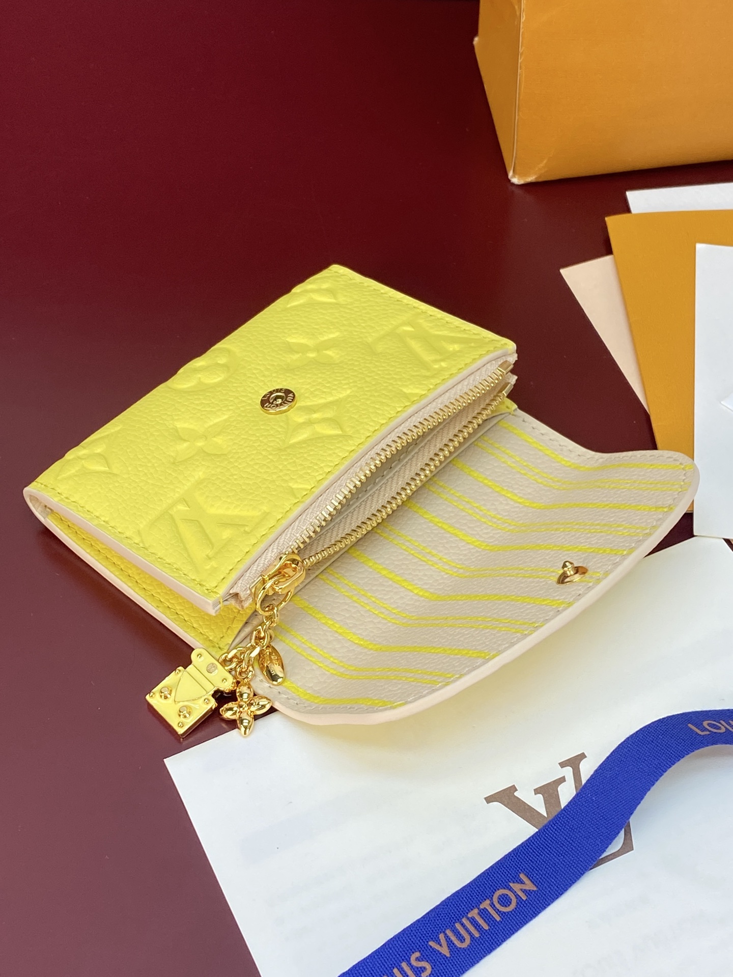 [Louis Vuitton] LV 루이비통 엠프레인 하이 섬머 Rosalie 로잘리 코인 지갑 M29805