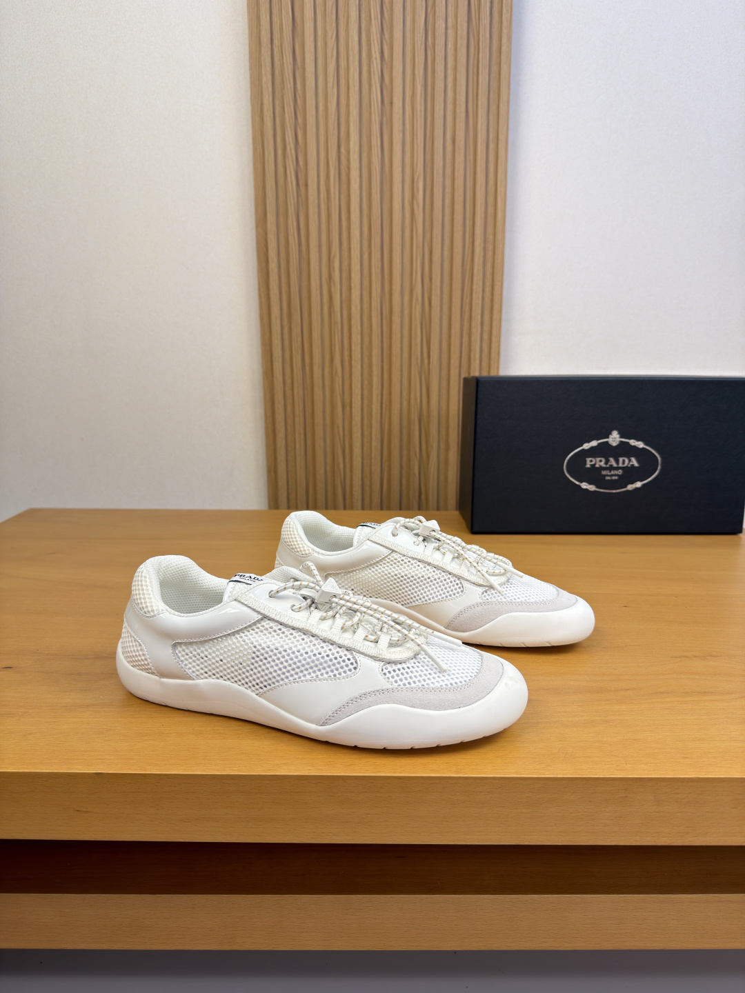 [Prada] 프라다 나파 레더 믹스 레트로 스니커즈 신발